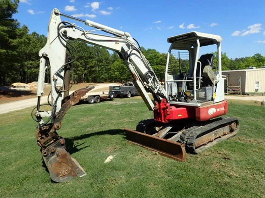 2000 Takeuchi TB138FR Equipment Image0