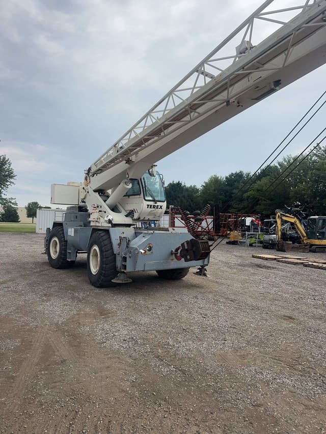 Image of Terex RT230 equipment image 3