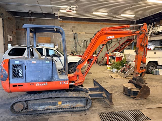 Image of Thomas T35S equipment image 4