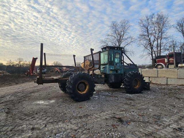 Image of Timberjack 610 equipment image 1