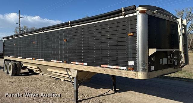 Image of Timpte Grain Trailer equipment image 2