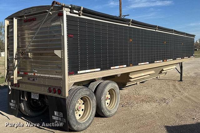 Image of Timpte Grain Trailer equipment image 4