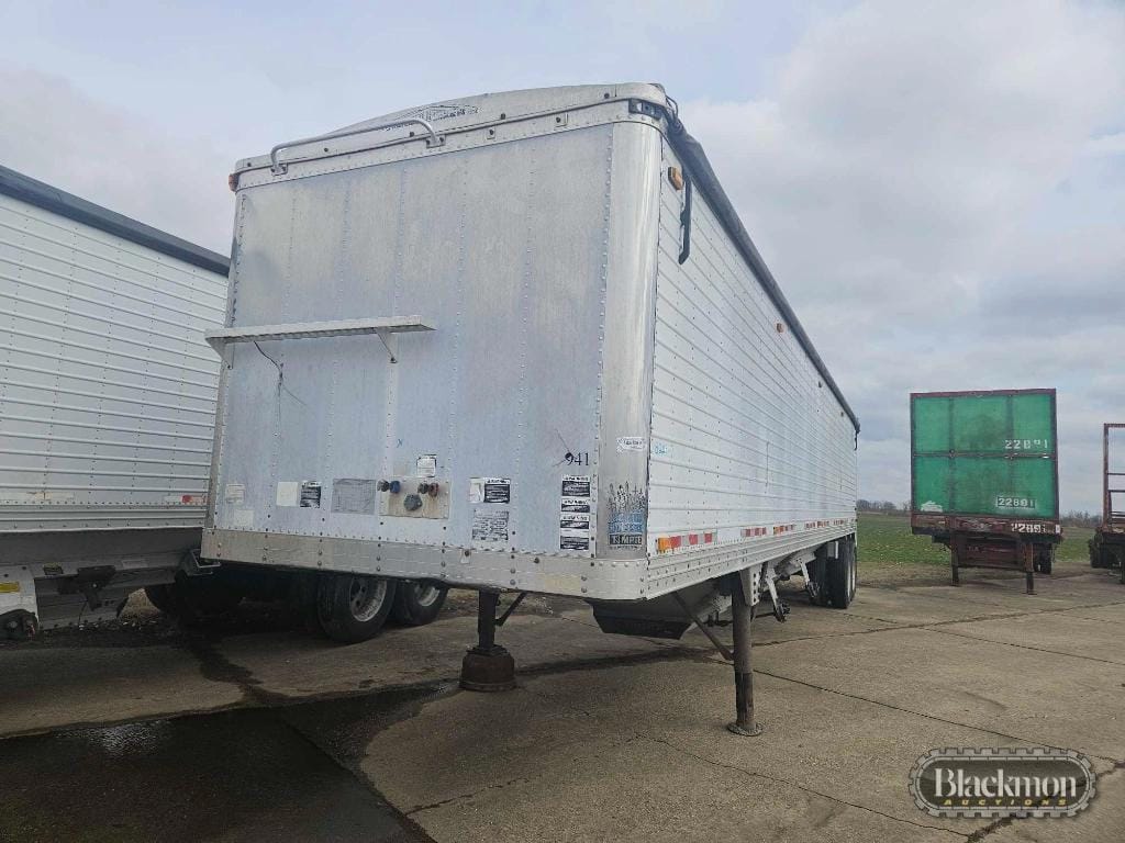 2000 Timpte Super Hopper Equipment Image0