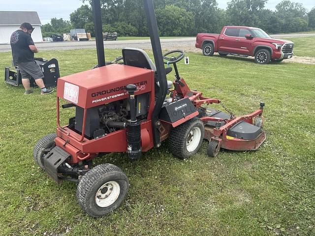 Image of Toro Groundsmaster 325-D equipment image 4