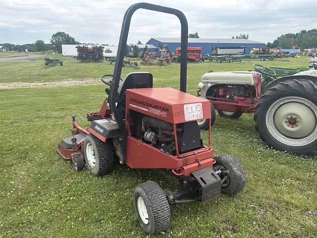Image of Toro Groundsmaster 325-D equipment image 2