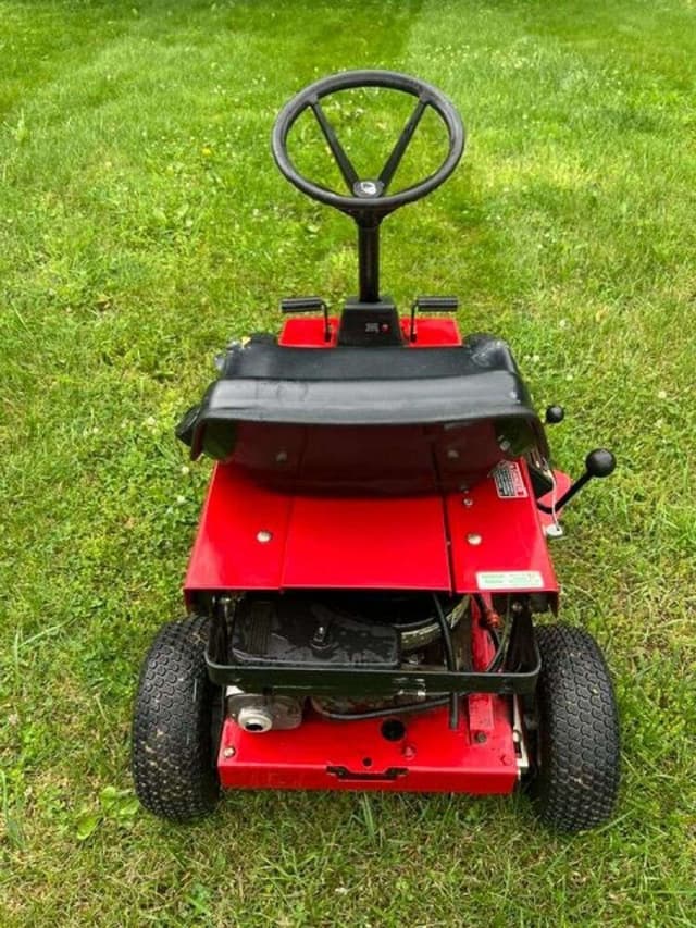 Image of Toro Wheel Horse 8-25 equipment image 1