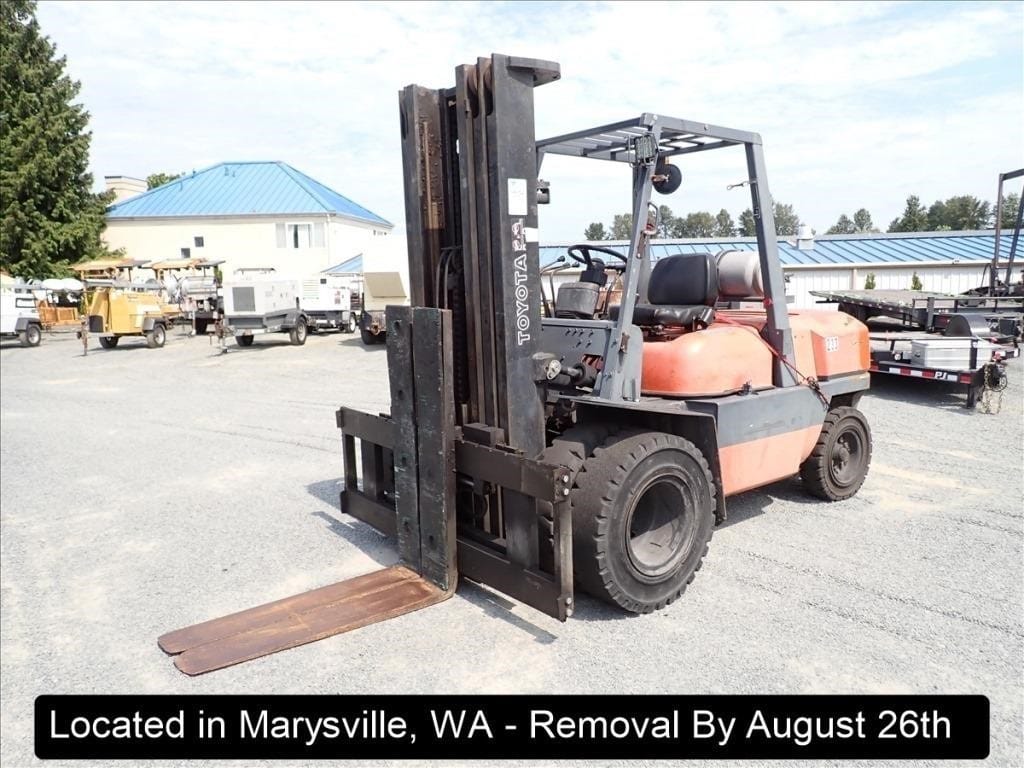 2000 Toyota 52-6FGAU50 Equipment Image0