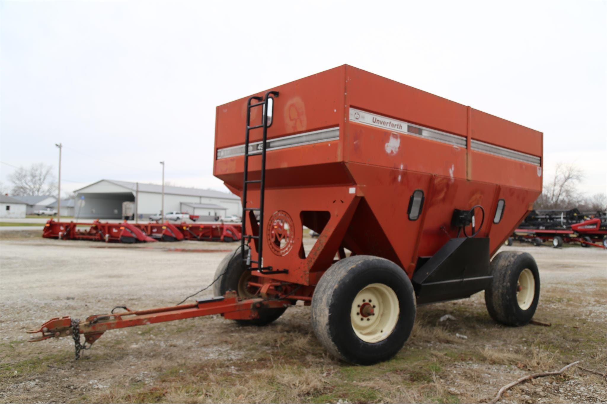 2000 Unverferth 430 Equipment Image0