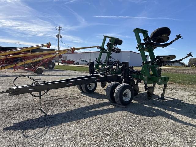 Image of Unverferth Zone-Builder equipment image 4