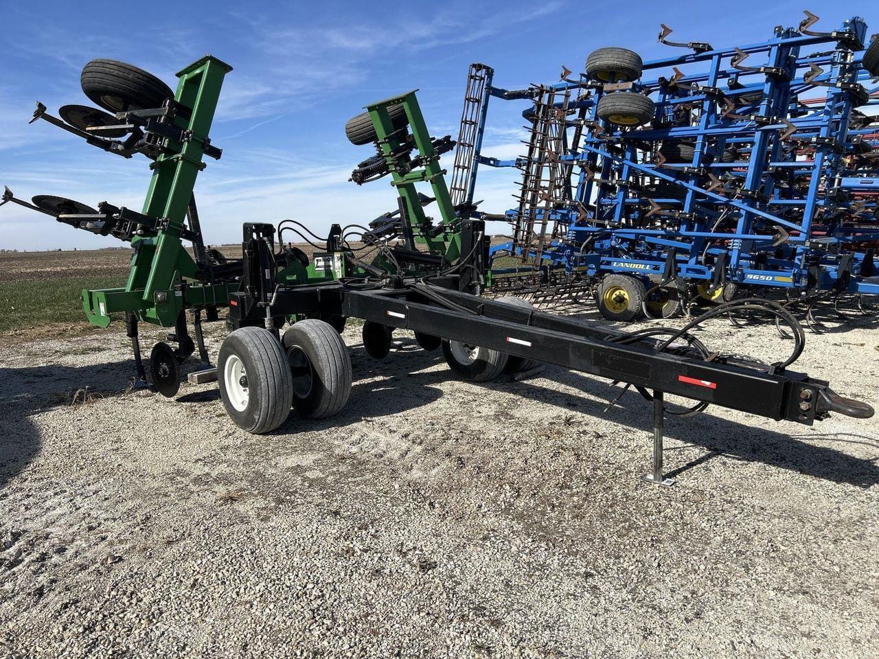 2000 Unverferth Zone-Builder Image