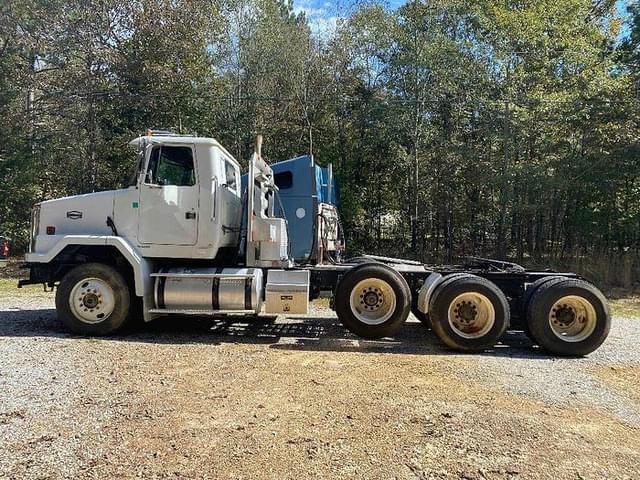 Image of Volvo ACL equipment image 1