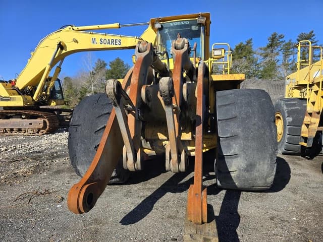 Image of Volvo L330D equipment image 1