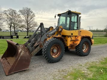 Main image Volvo L45TP