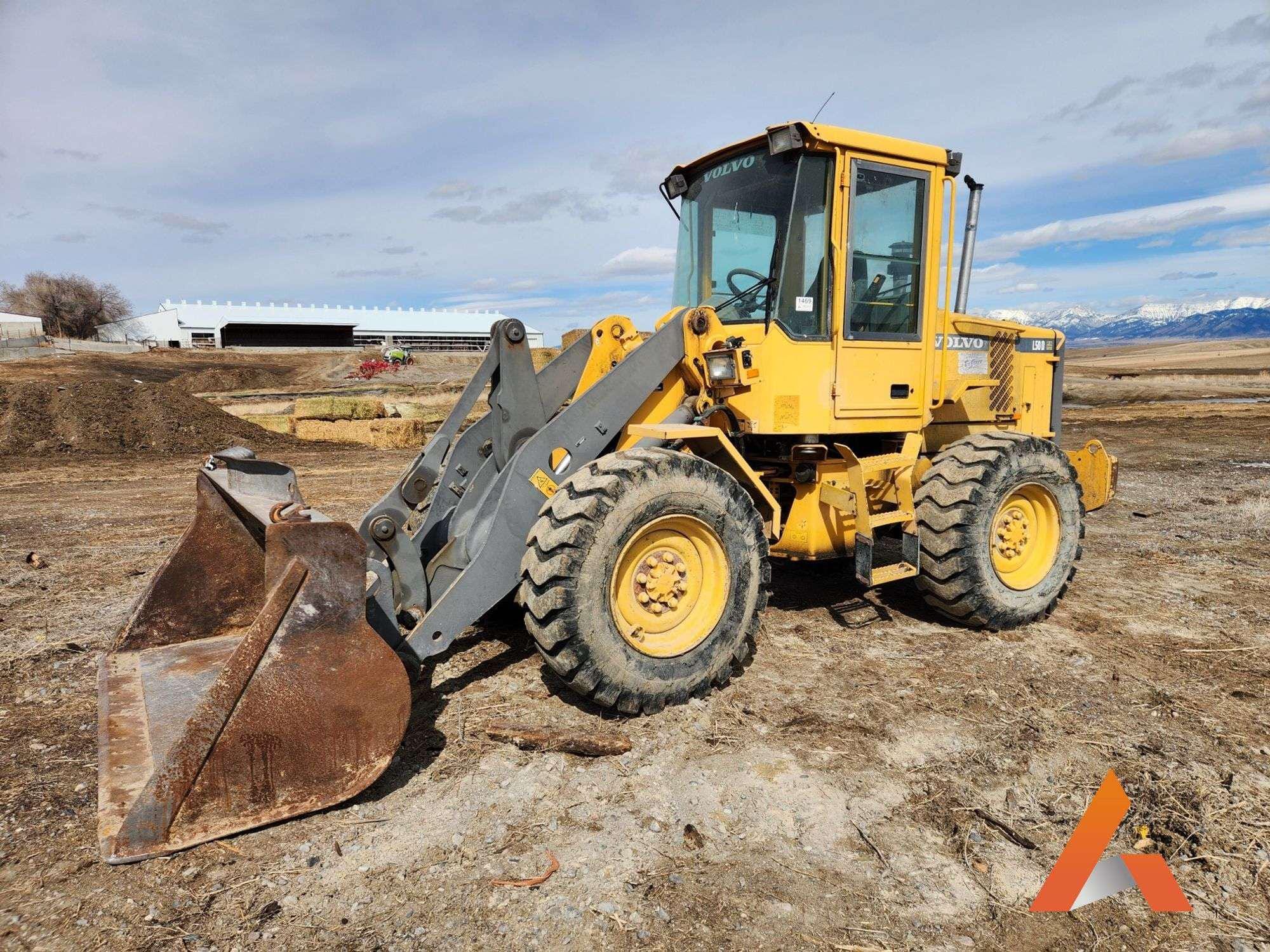 Main image Volvo L50D