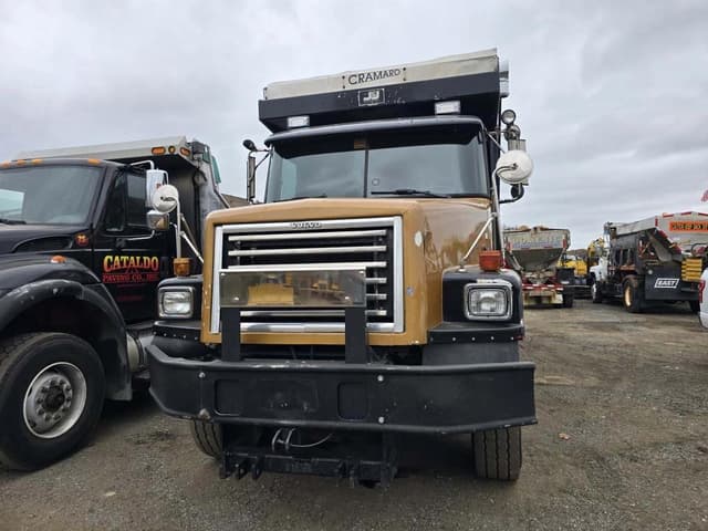 Image of Volvo WG equipment image 1