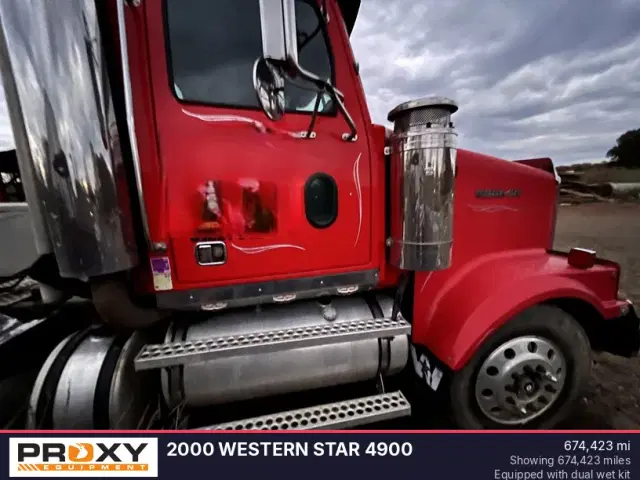 Image of Western Star 4900 equipment image 3