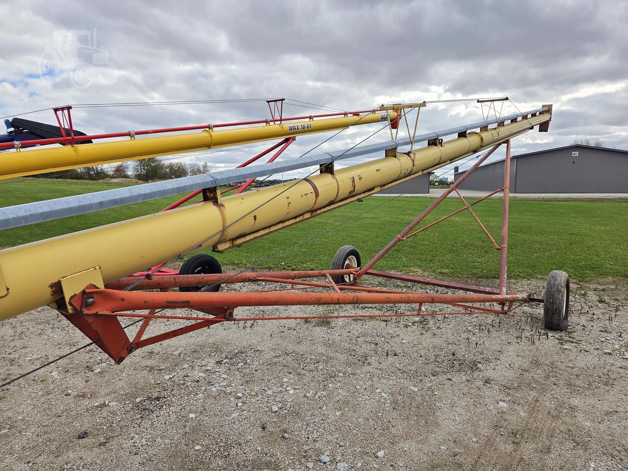 2000 Westfield WR100-61 Equipment Image0