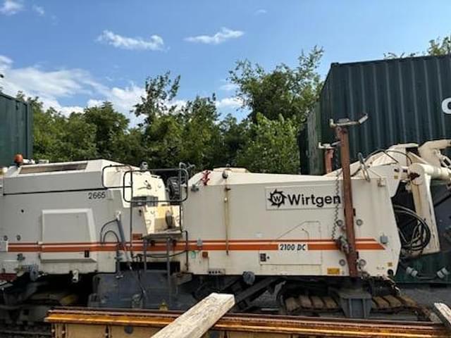 Image of Wirtgen W2100 equipment image 2