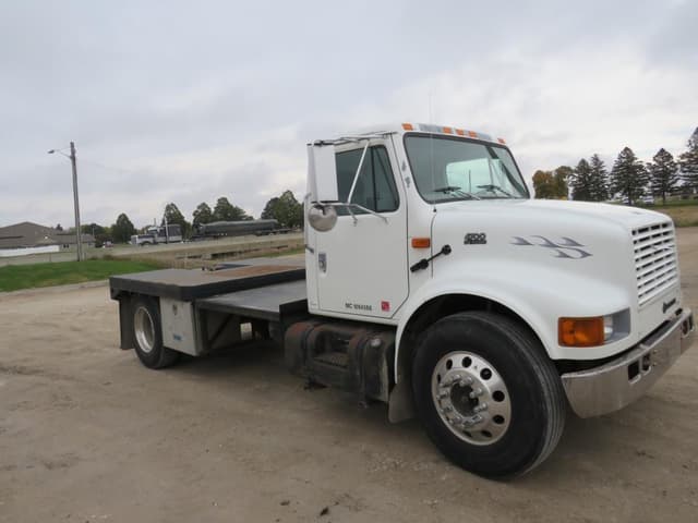 Image of International 4000 equipment image 2