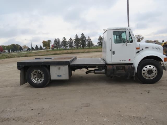 Image of International 4000 equipment image 3