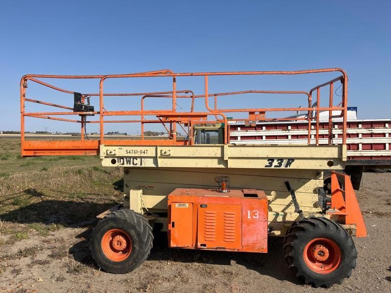 Main image JLG 33RTS