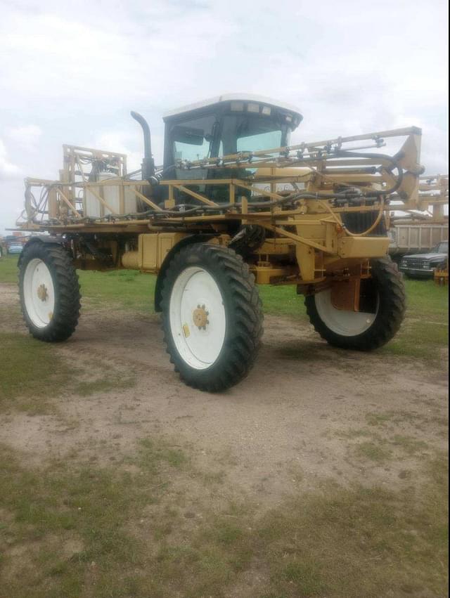 Image of Ag-Chem RoGator 854 equipment image 2