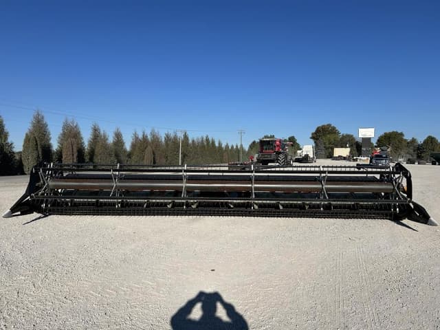 Image of AGCO 800 equipment image 1