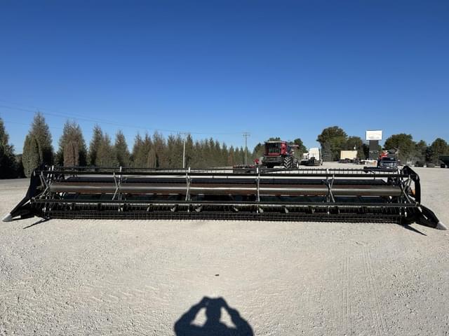 Image of AGCO 800 equipment image 1