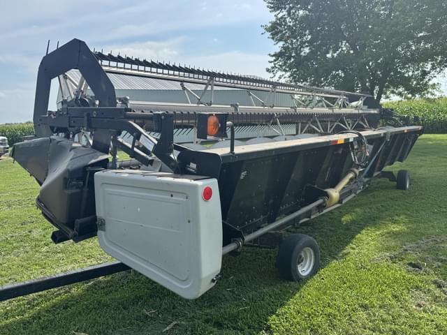 Image of AGCO 8000 equipment image 3