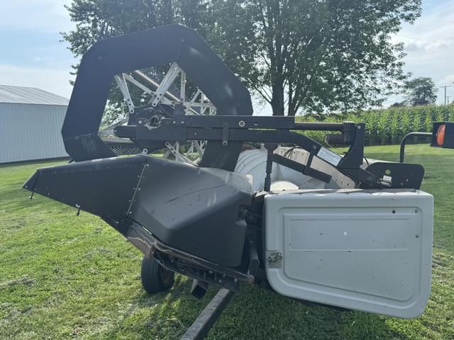 Image of AGCO 8000 equipment image 2