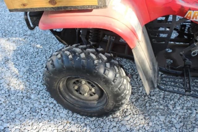 Image of Arctic Cat 250 equipment image 3