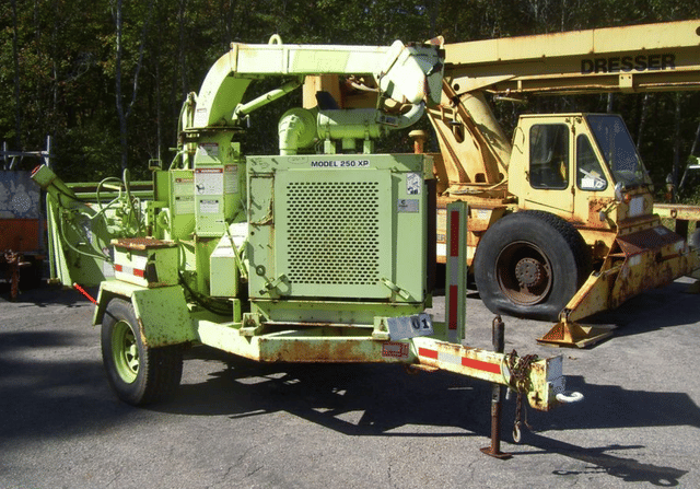 Image of Bandit 250XP equipment image 1