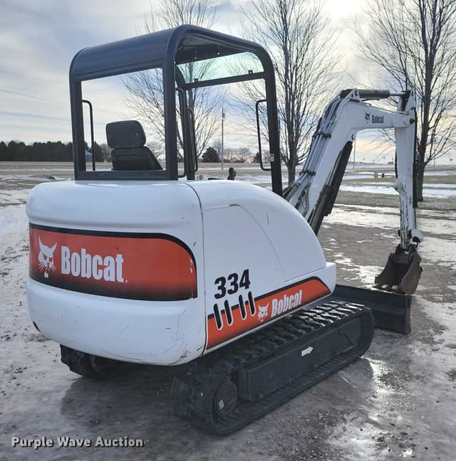 Image of Bobcat 334 equipment image 4