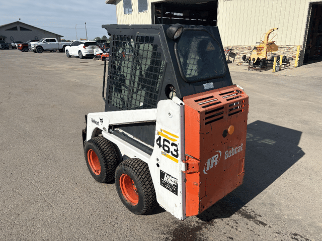 Image of Bobcat 463 equipment image 2