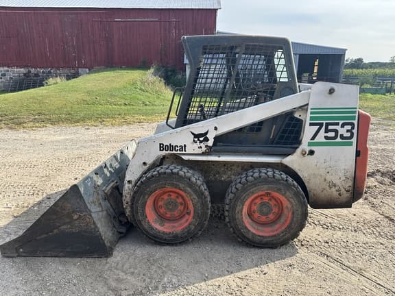 Image of Bobcat 753 equipment image 1