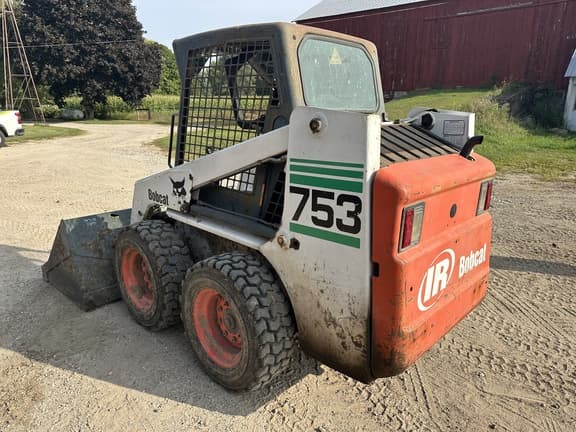 Image of Bobcat 753 equipment image 2