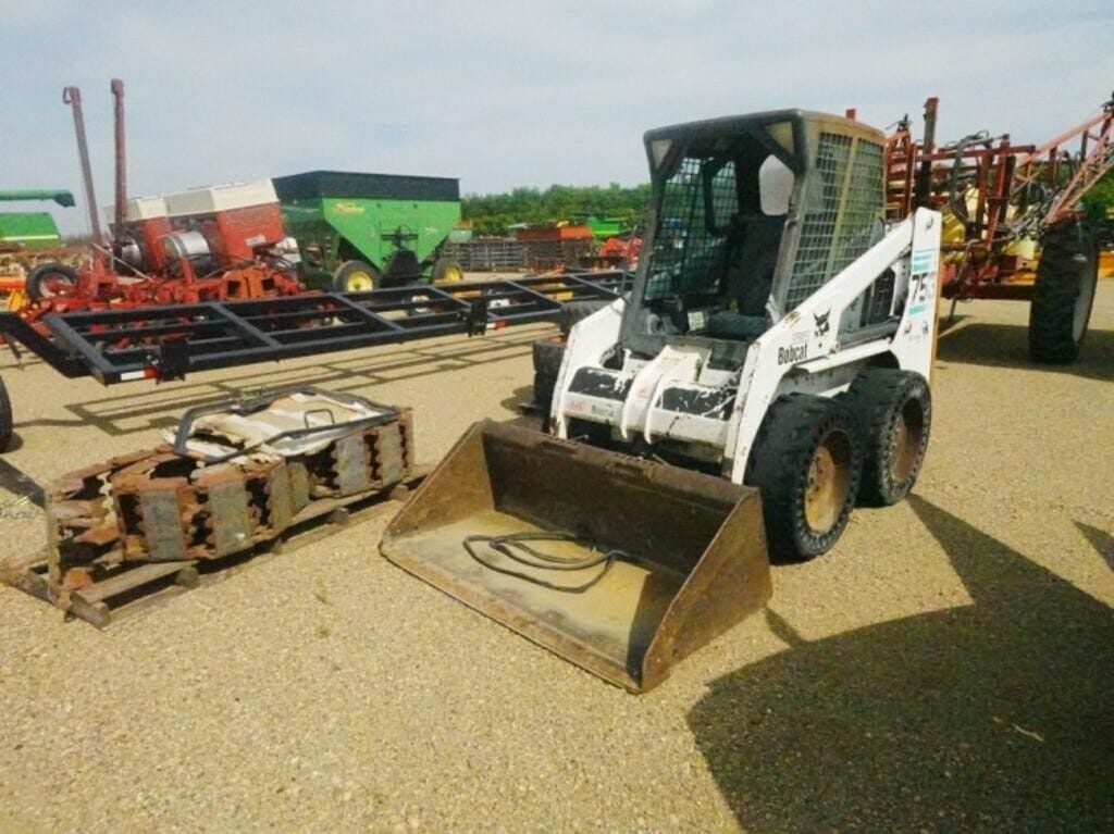 2001 Bobcat 753 Equipment Image0