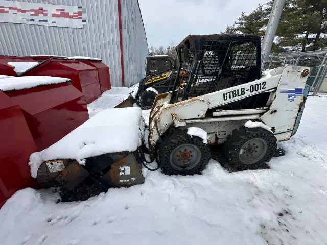 Image of Bobcat 763 equipment image 4