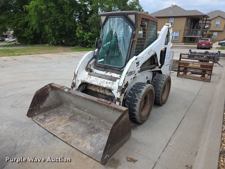 2001 Bobcat 773 Equipment Image0
