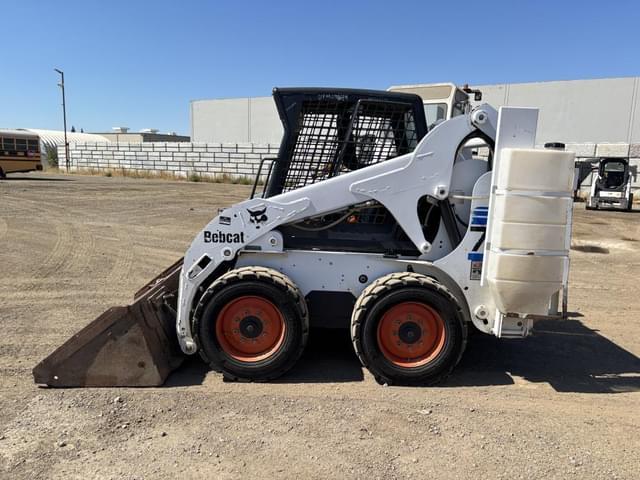Image of Bobcat 773 equipment image 4