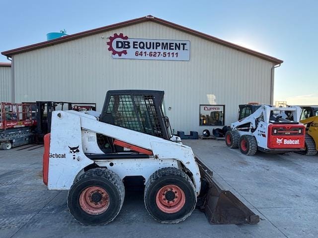 2001 Bobcat 863 Equipment Image0