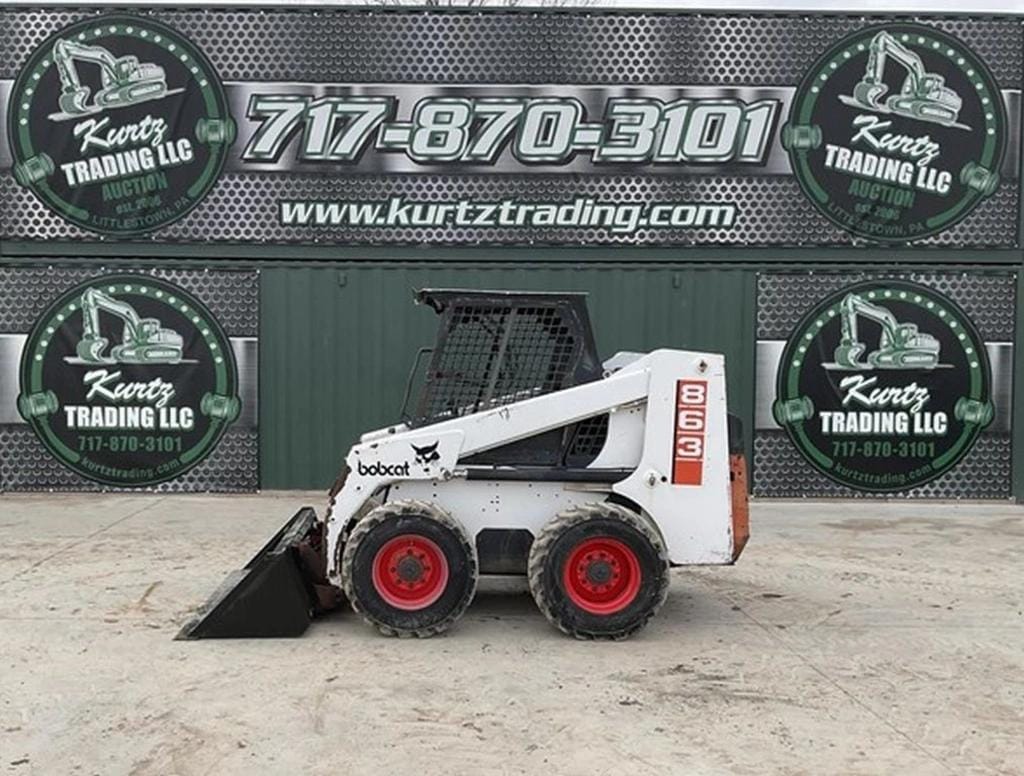2001 Bobcat 863 Equipment Image0