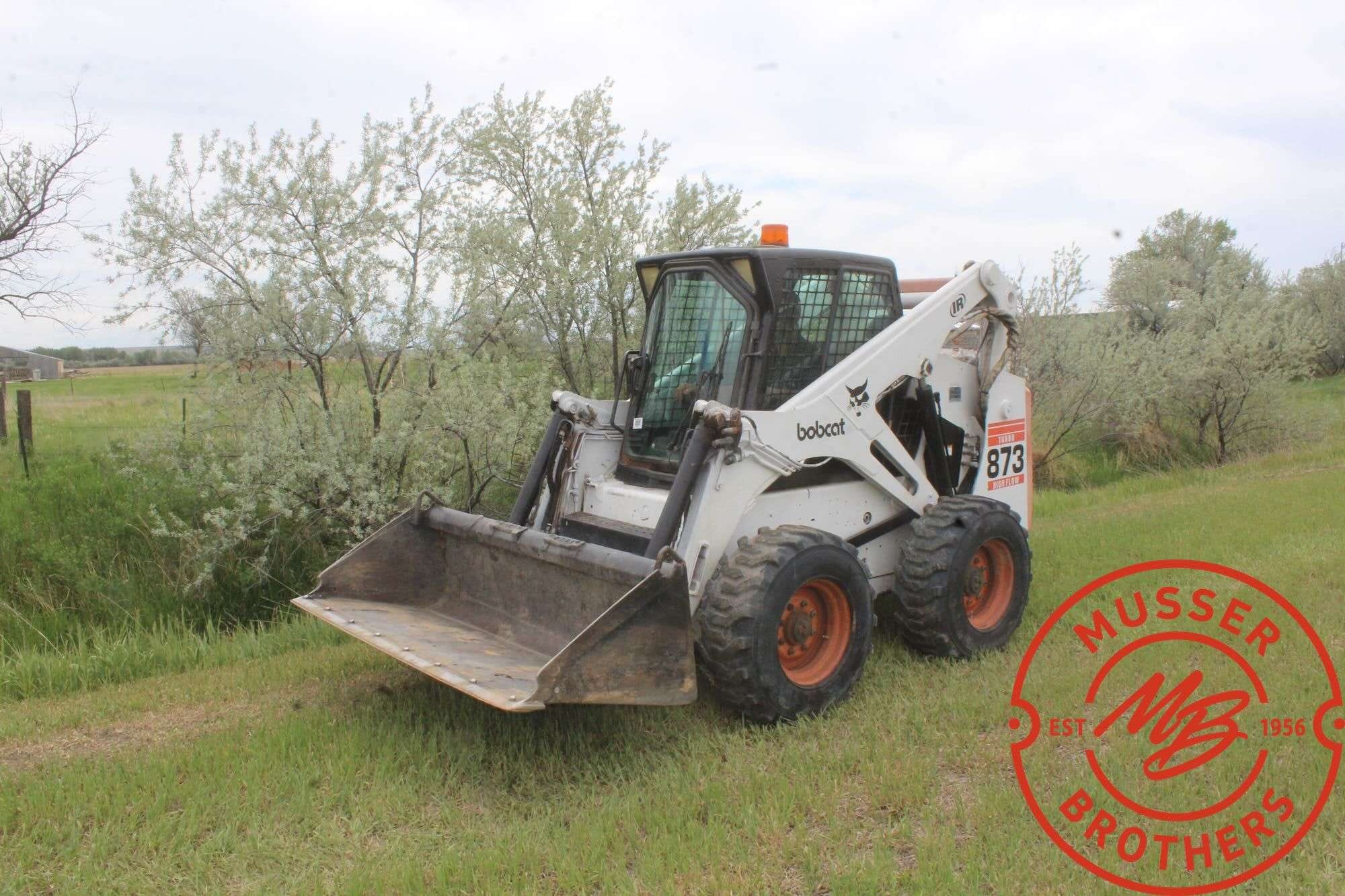 2001 Bobcat 873 Equipment Image0