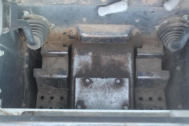 Thumbnail image Bobcat 883 18