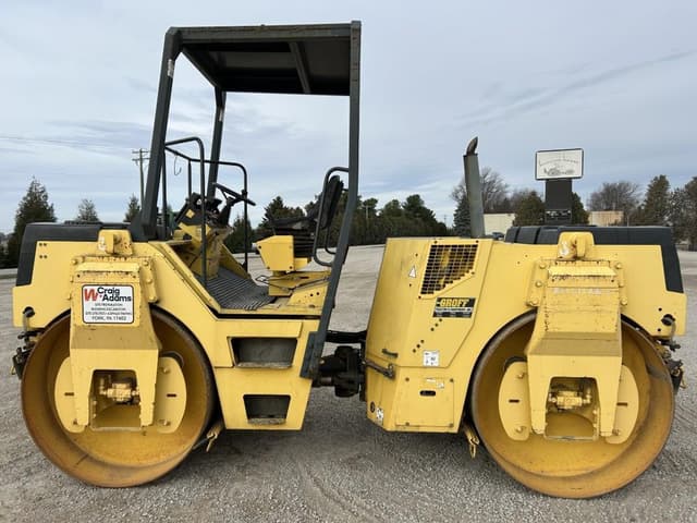 Image of Bomag BW141 equipment image 2