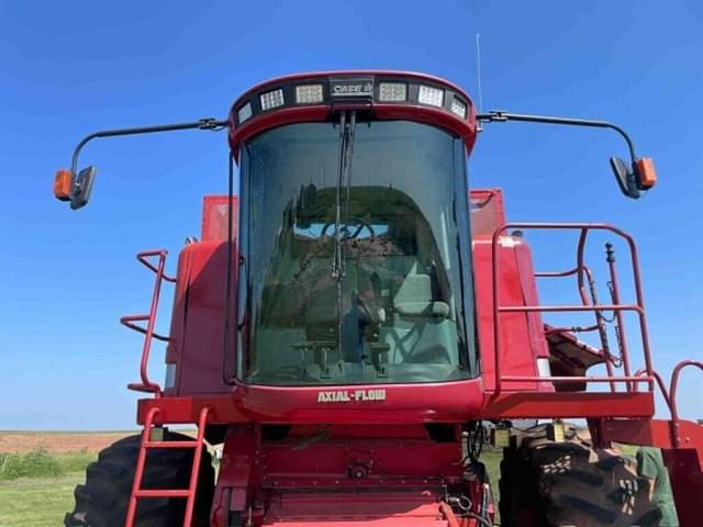 Image of Case IH 2388 equipment image 4