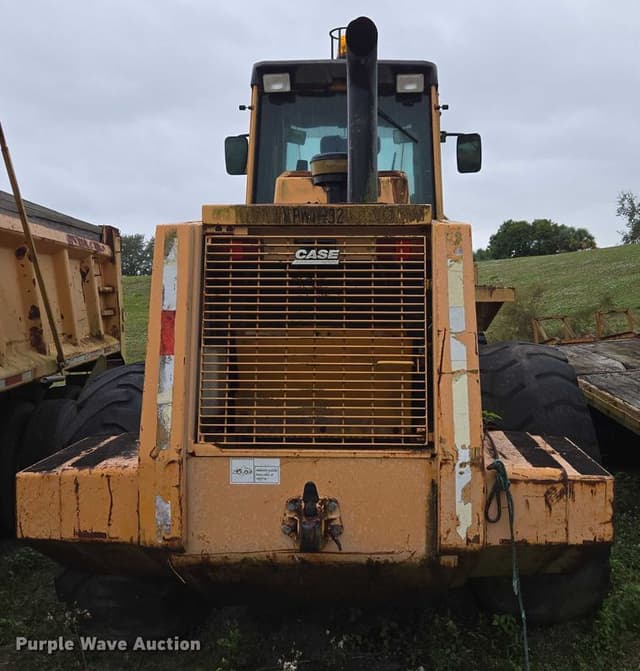 Image of Case 821C equipment image 4