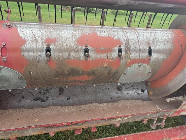 Image of Case IH 1020 equipment image 2