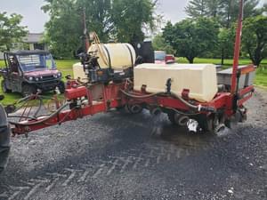 2001 Case IH 1200 Image