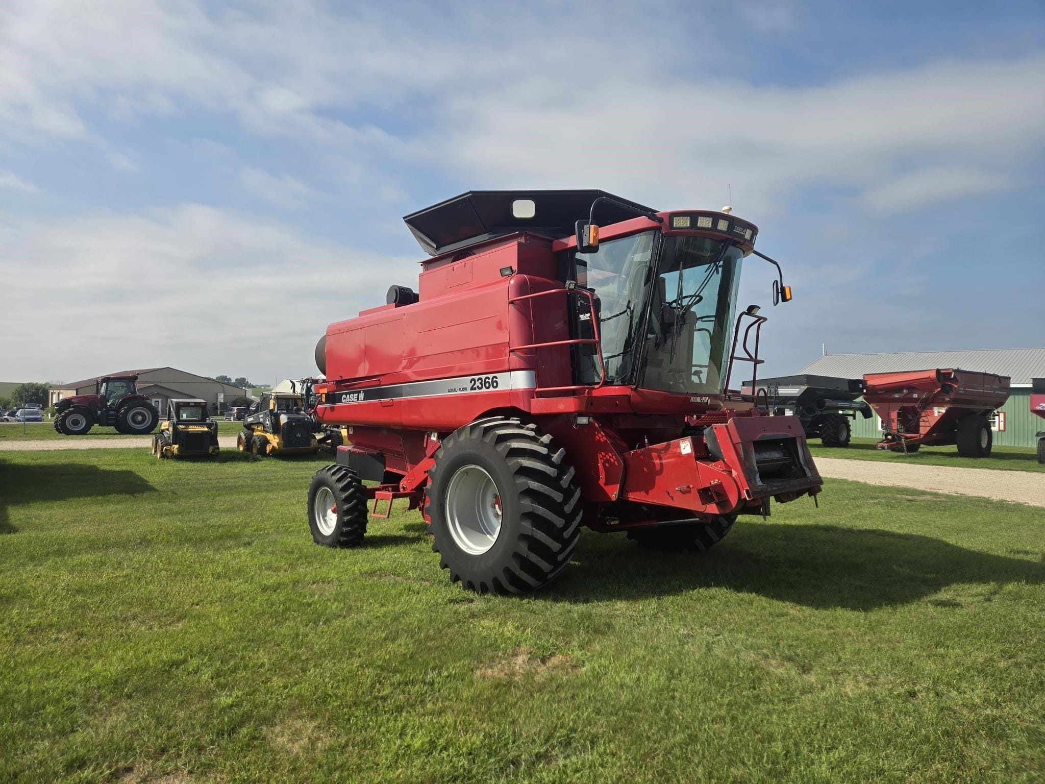2001 Case IH 2366 Equipment Image0